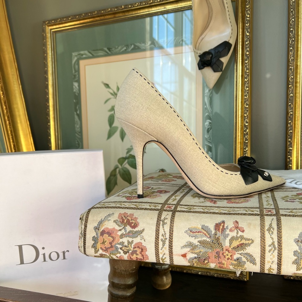 Vintage Cream Dior Pump Heels with Black Leather Rose